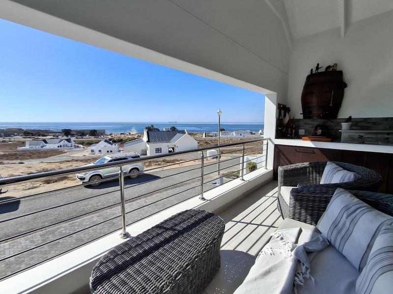 4 Bedroom Property for Sale in Da Gama Bay Western Cape